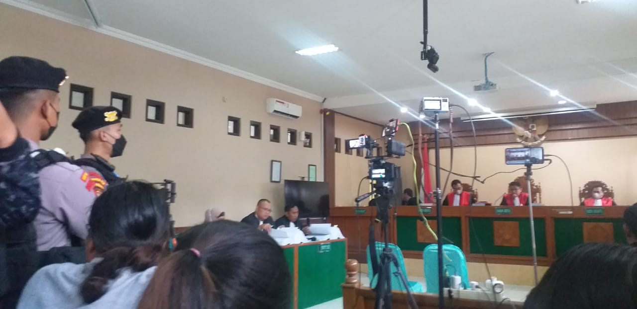 Pihak JPU Menguntungkan Gus Nur dan Bambang Tri