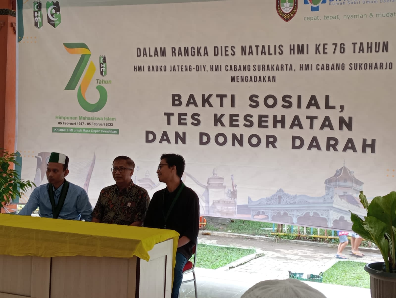 Peduli Sesama, HMI Gelar Baksos, Tes Kesehatan dan Donor Darah di Kelurahan Mojo