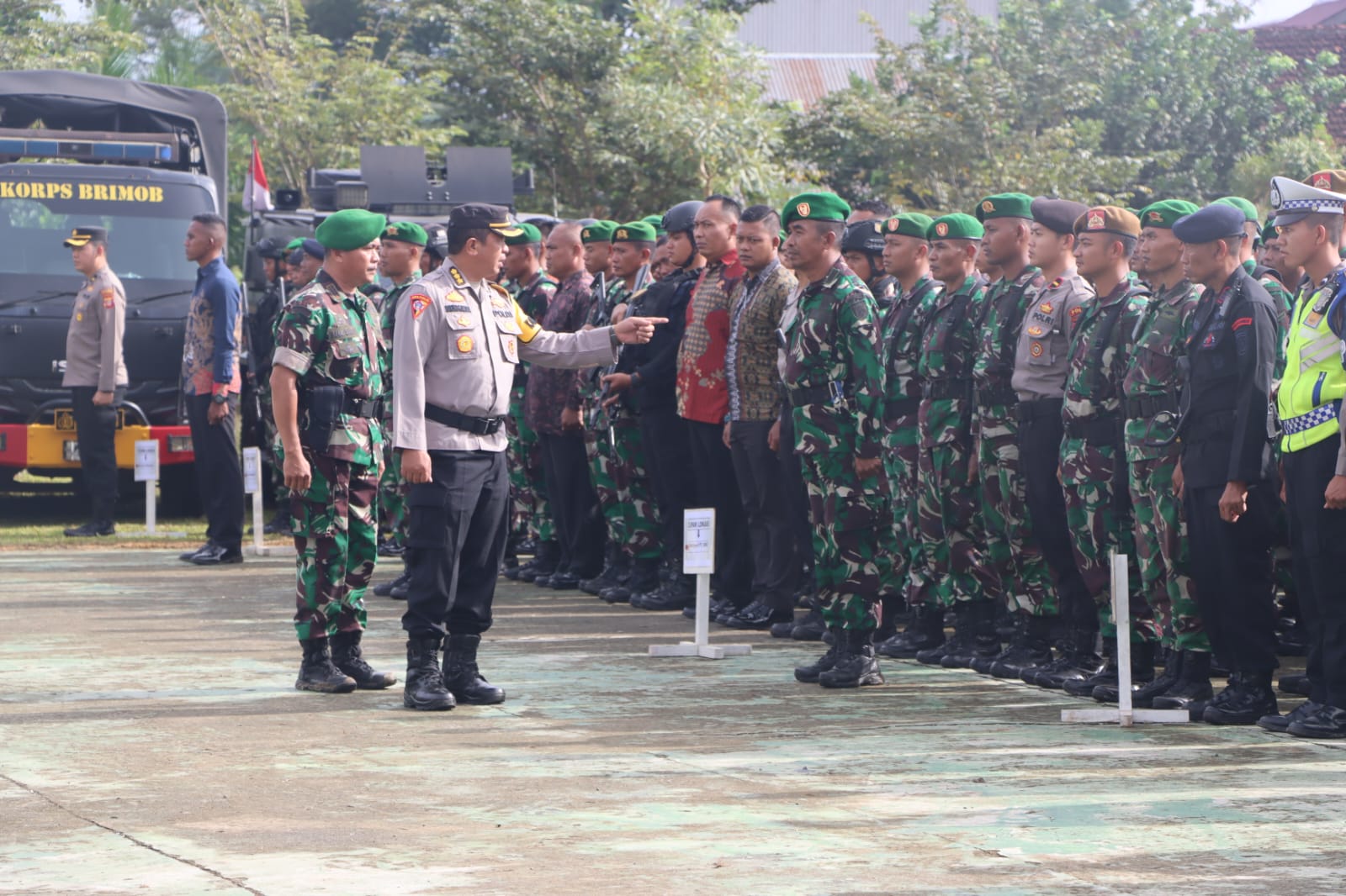 Jelang Kedatangan Presiden RI Ke IKN, TNI dan Polri Apel Gelar Pasukan