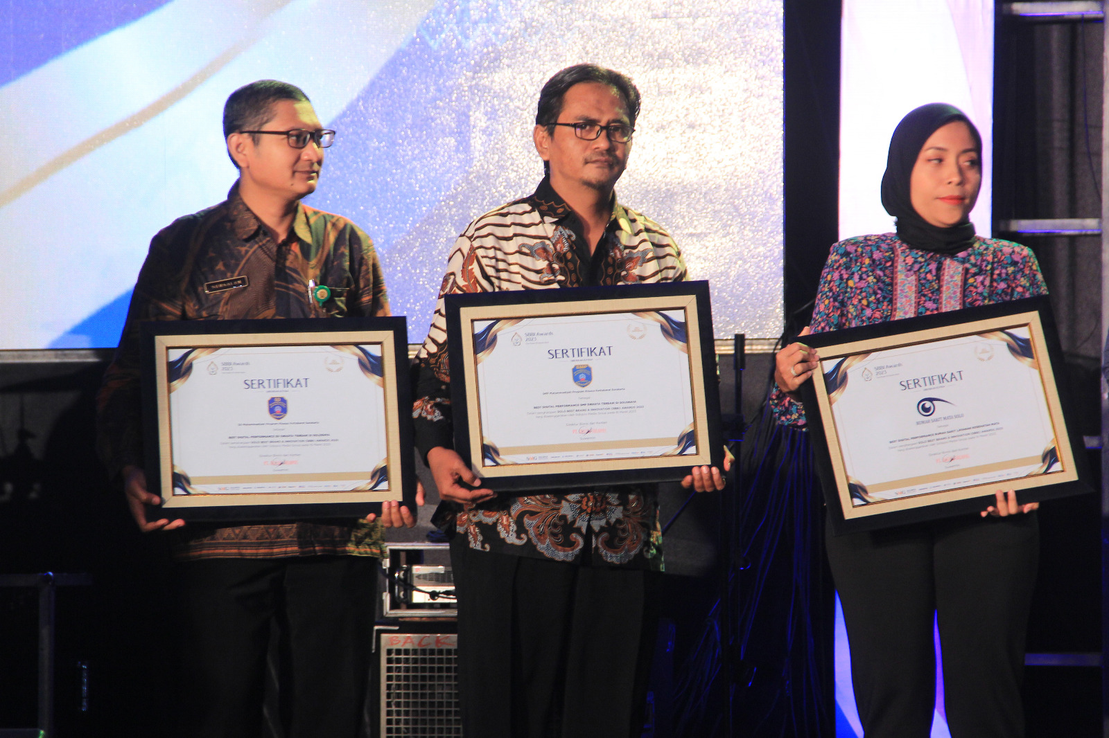 INSPIRATIF, SMP Muhammadiyah PK Solo Raih Best Brand SMP Swasta Terbaik Solo Raya