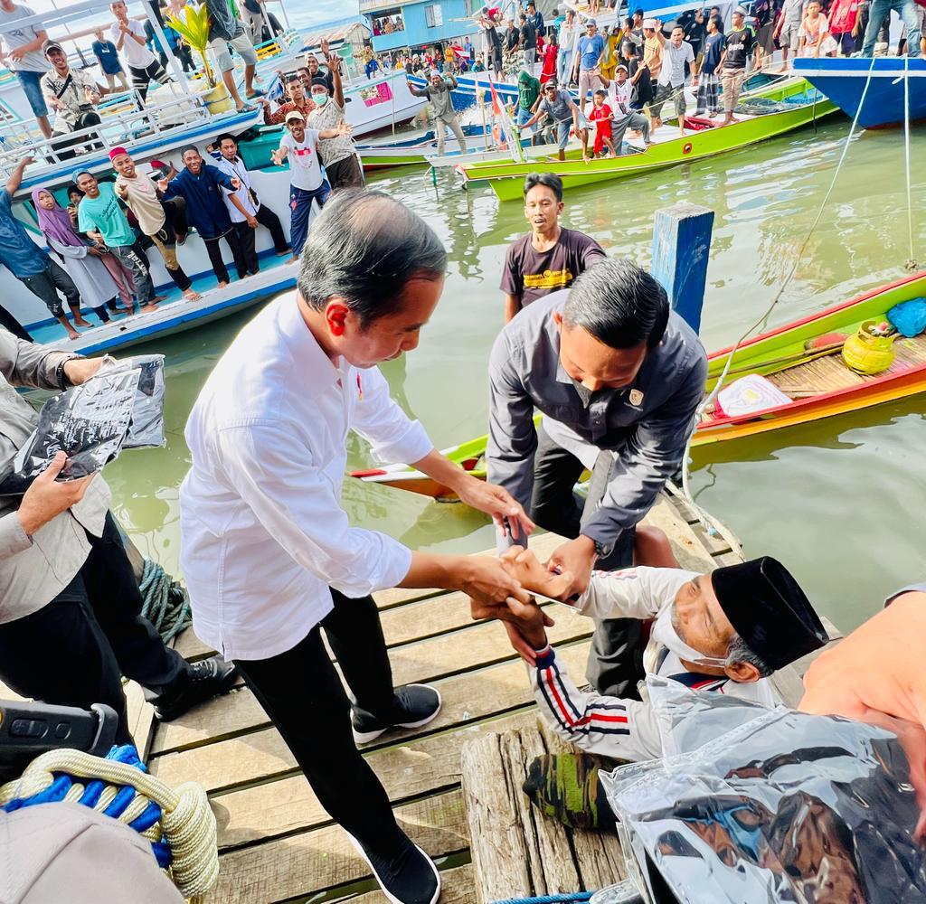 Diskusi Bersama Para Nelayan, Presiden Tampung Persoalan Wilayah