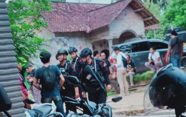 Densus 88 Amankan dan Evakuasi Terduga Teroris di Pekon Margosari