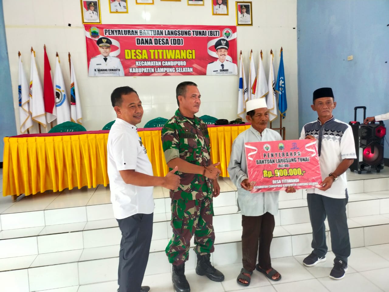 Pemdes Titiwangi Salurkan BLT DD Ta-2023 Tahap Pertama