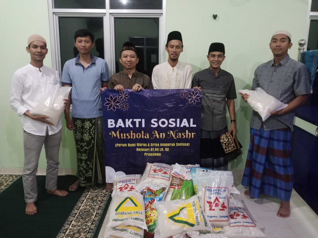 Warga Perum BW & Perum GAS Pringsewu,  Giat Gerakan Sedekah Beras DiBulan Ramadhan