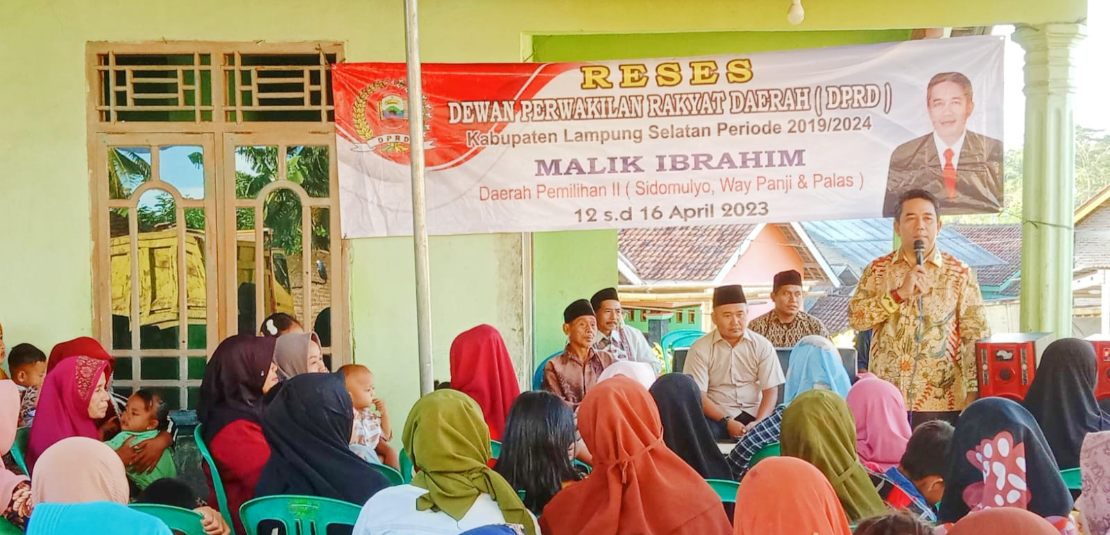 Malik Ibrahim Tampung Aspirasi Masyarakat Sukamaju dan Siap Perjuangkan Usulannya