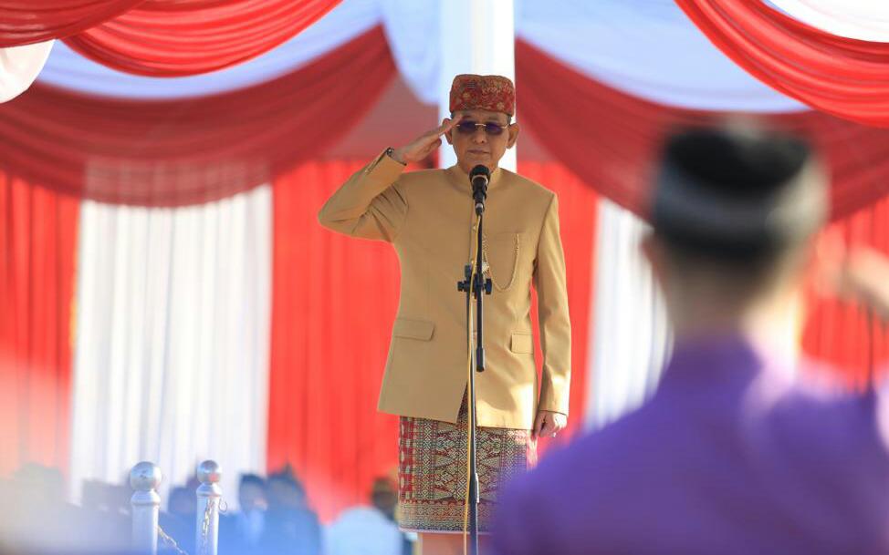 Kenakan Pakaian Adat Lampung PJ Bupati Pringsewu Pimpinan Upacara Hari Lahir Pancasila,