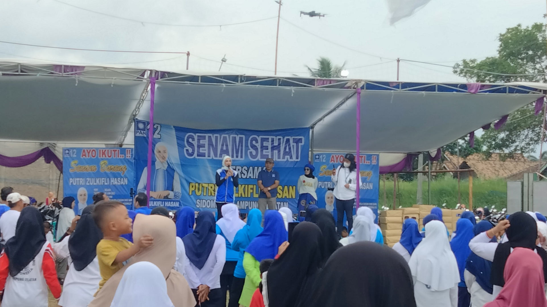 Putri Zulhas Ajak Masyarakat Sidomulyo Gaya Hidup Sehat