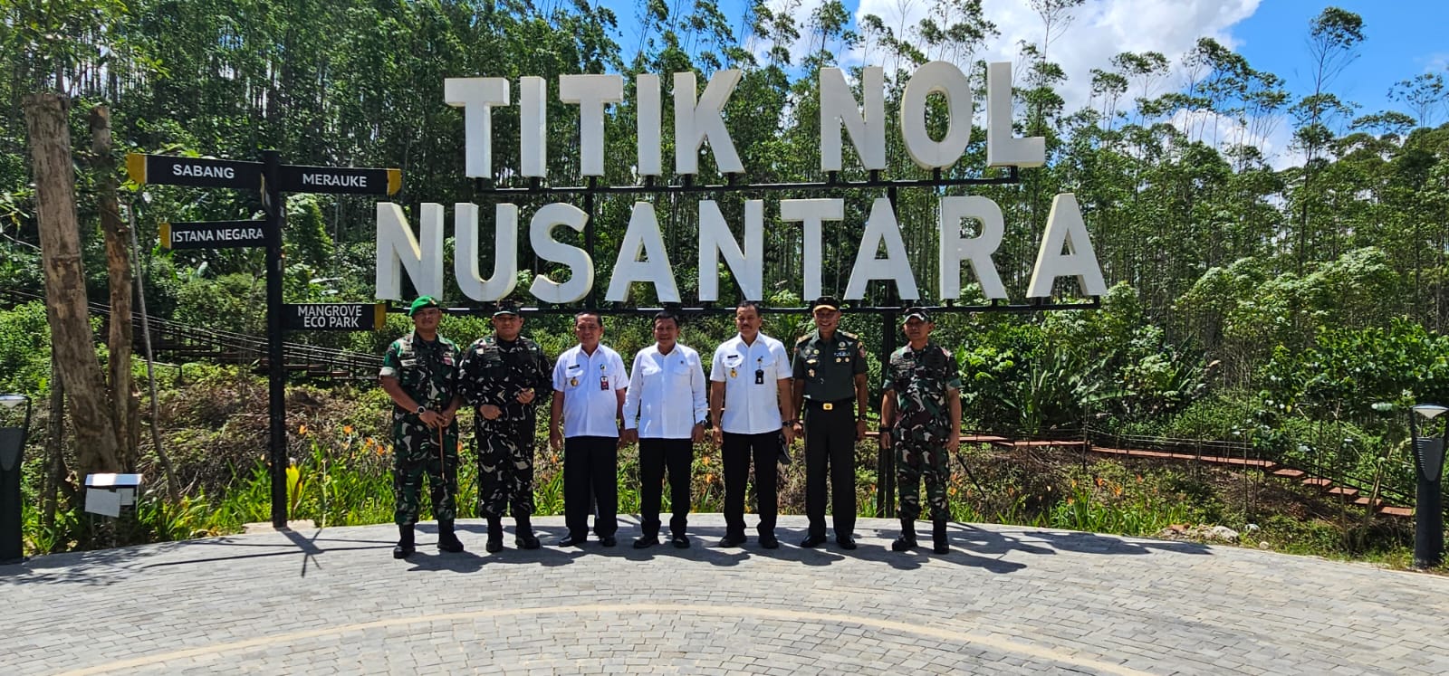Dandim 0913/PPU Letkol Inf Arfan Affandi dampingi Wamenhan RI dalam Kunjungan ke IKN