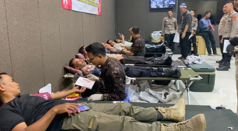 Sambut HUT Bhayangkara ke 77 Polres Tanggamus Gelar Baksos Donor Darah