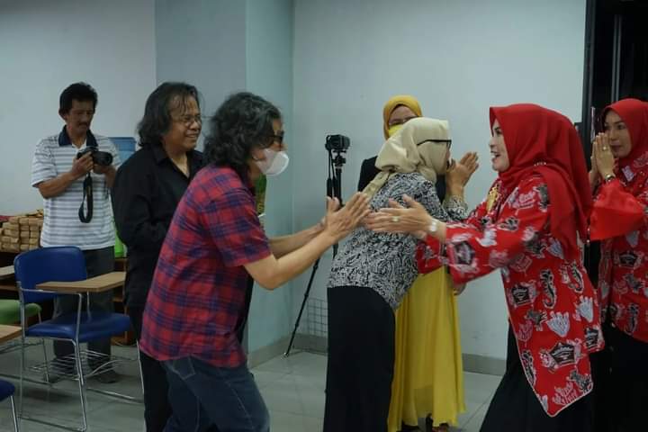 Ketum DKLS Hj Winarni Nanang Ermanto di Sambut Hangat DKKB Saat Kunjungan Kerjanya
