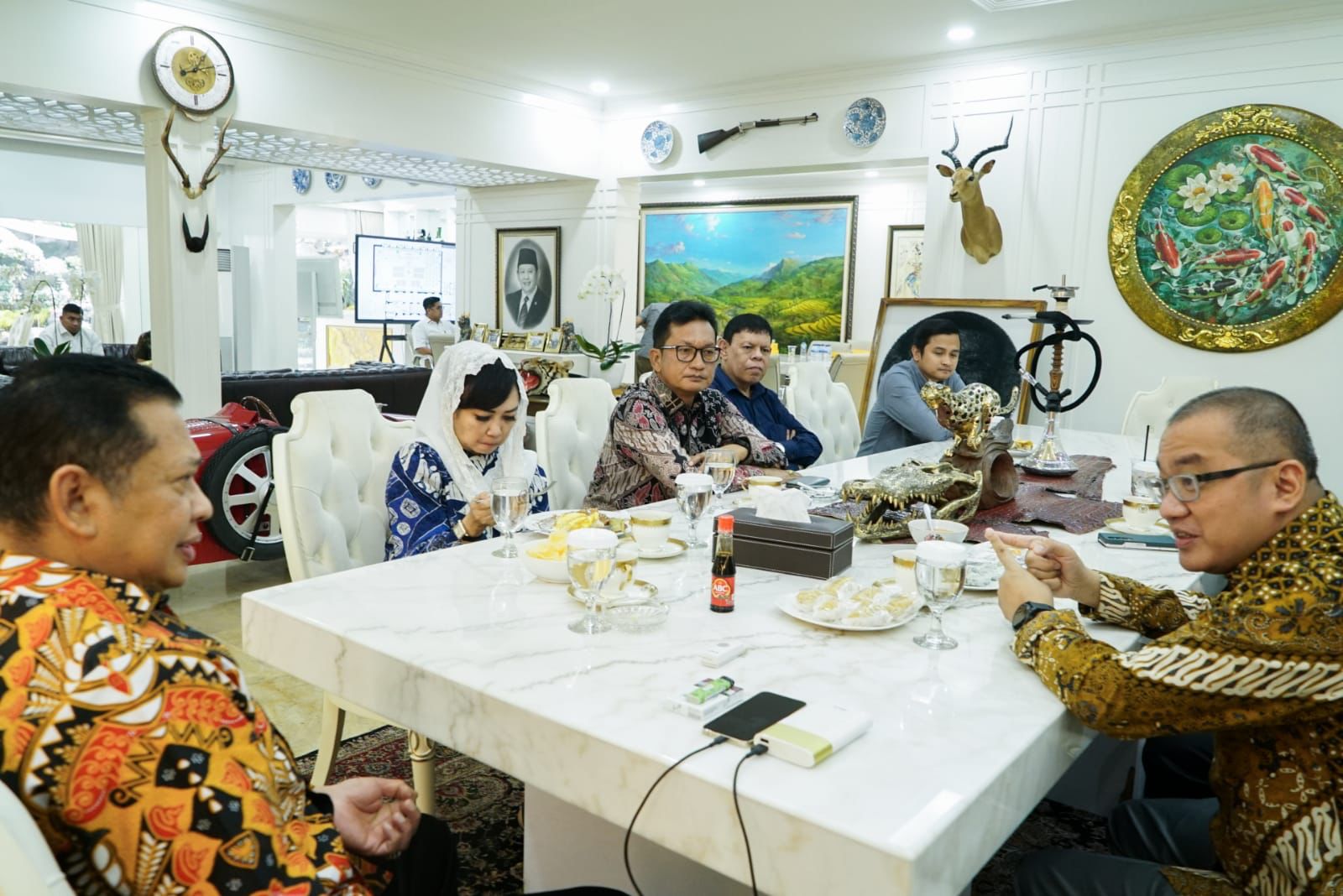 Ketua MPR RI : Seminar Internasional Ikatan Notaris Indonesia