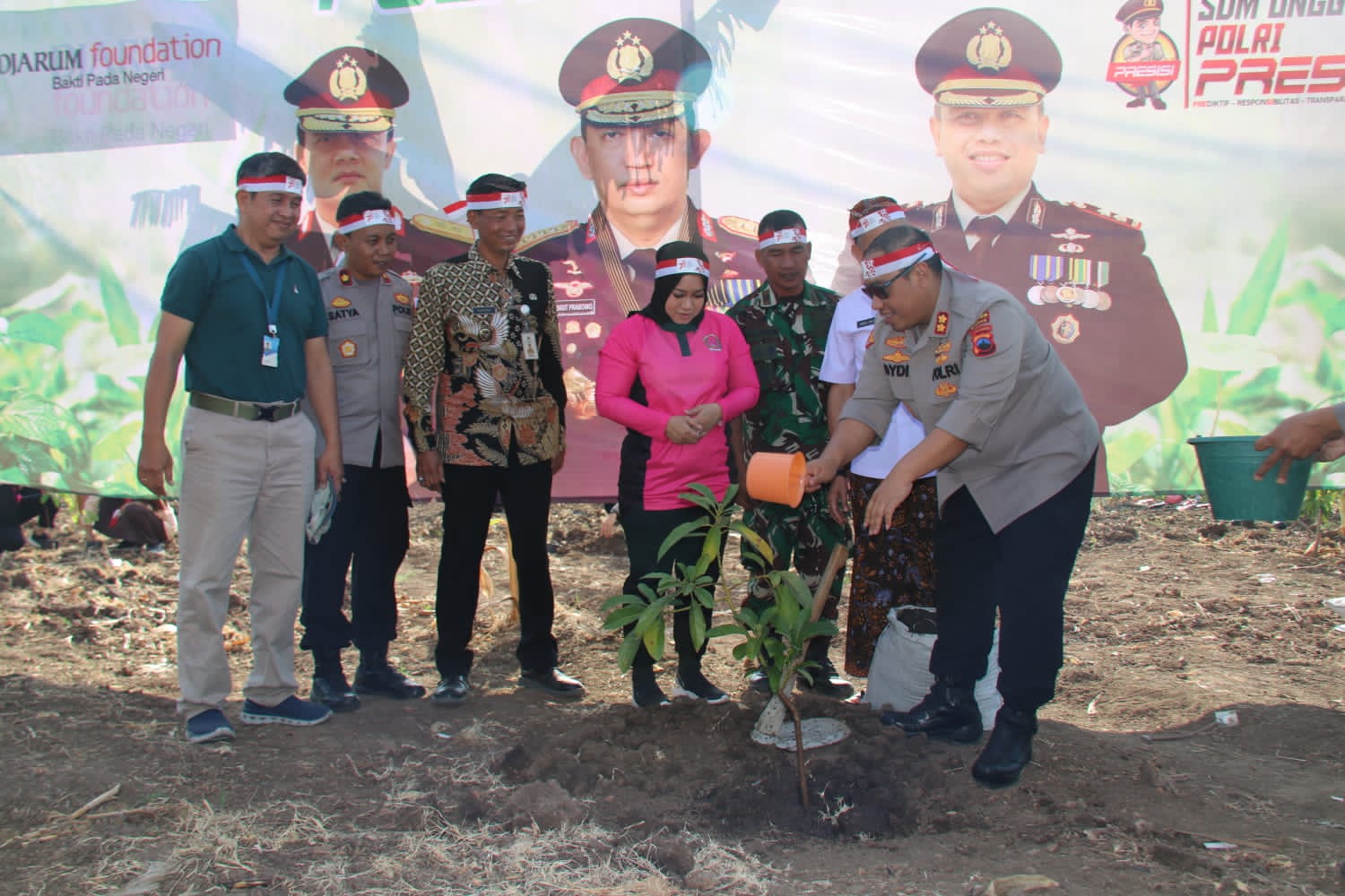 Peduli Hutan, Polres Kudus Gelar Tanam Pohon