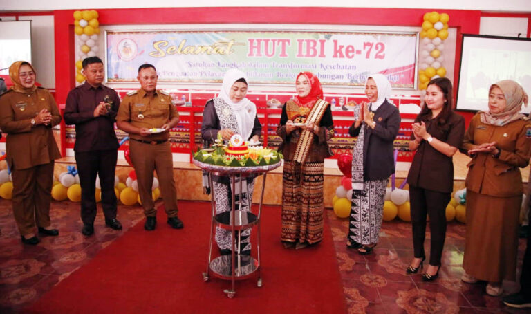 Bupati Nanang Ermanto Hadiri HUT IBI Cabang Lamsel