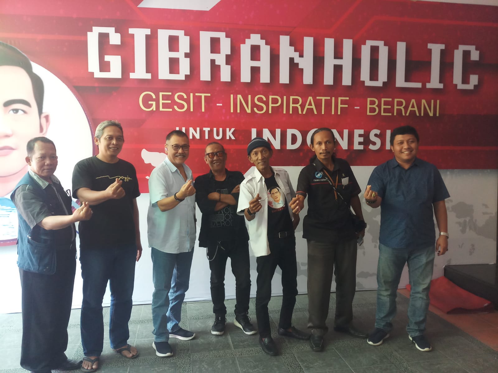 DPP AWPI Kunjungi Sekretariat GIBRANHOLIC di Manahan Solo