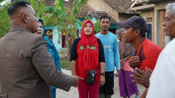 Bupati Nanang Ermanto Kembali Salurkan Bantuan Bedah Rumah Bagi Warga Miskin