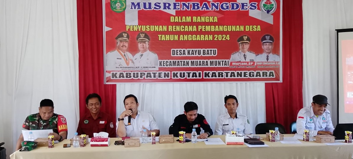 Dukung Pembangunan di Desa, Babinsa Kayu Batu Hadiri Musrenbangdes