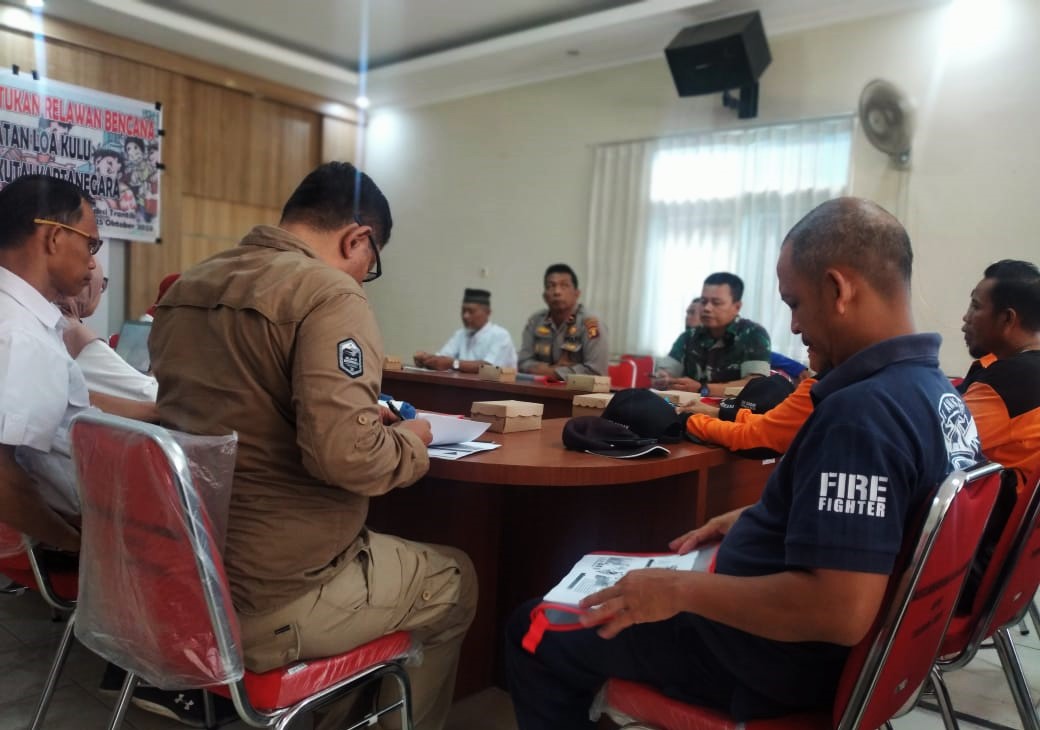 Babinsa Loh Sumber Sebut Pembentukan Relawan Bencana Salah Satu Bentuk Mitigasi Non Struktural