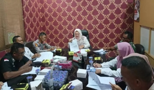 Asisten Pemerintahan dan Kesra Pimpinan Rapat Persiapan Peringatan Ke-78 Hari Pahlawan