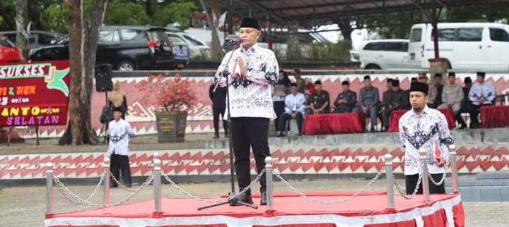 Bupati Nanang Ermanto Pimpin Upacara HUT Ke-78 PGRI dan HGN 2023