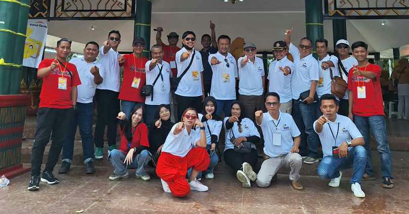Bersama Fans Radio Saburai Adakan  Senam Happy Di Pendopo Pringsewu