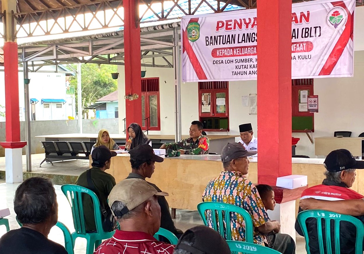 Babinsa Loh Sumber Sebut 63 KPM Penerima BLT Merupakan Warga Kurang Mampu