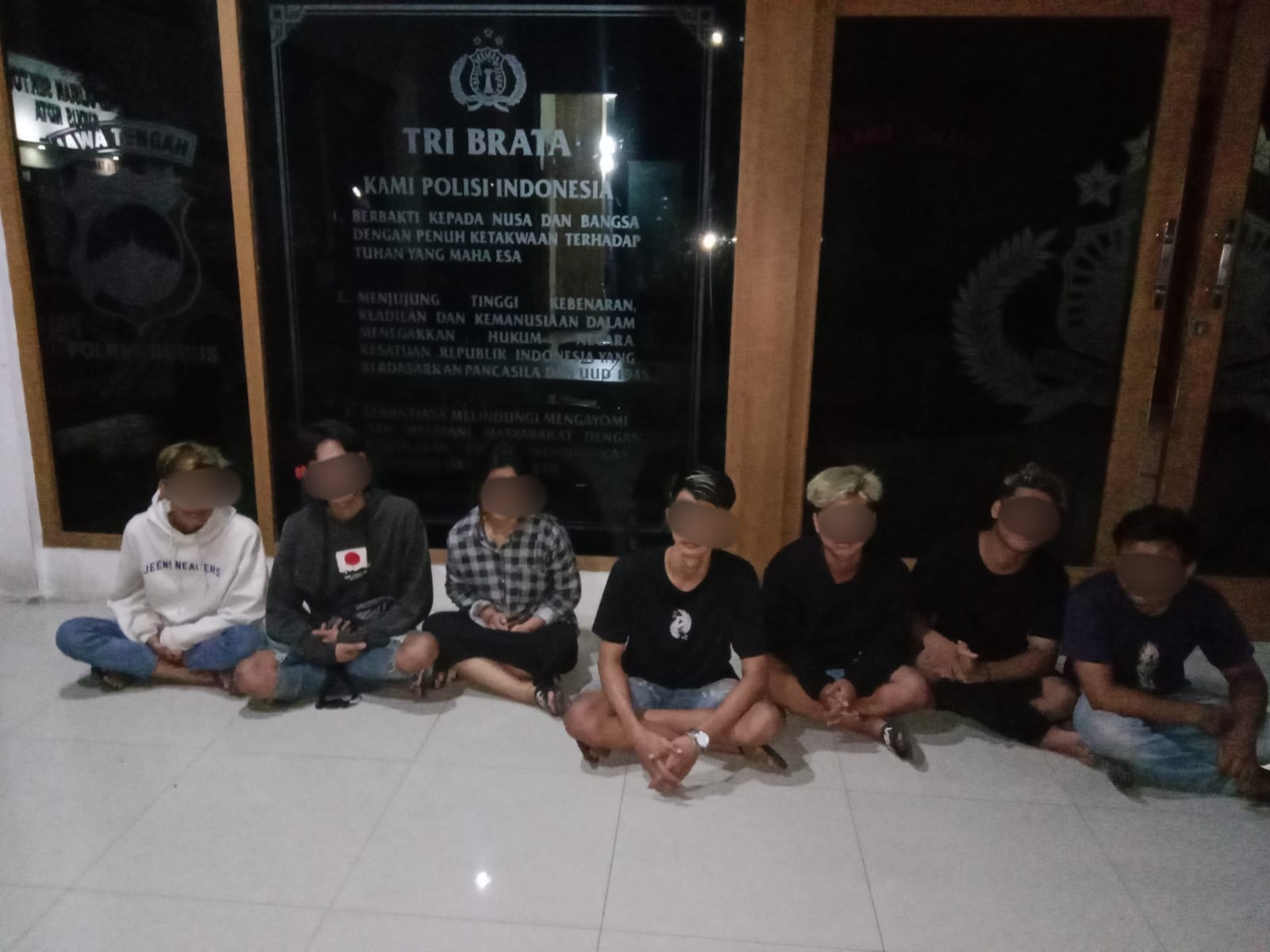 Lagi Pesta Miras, Polisi Datang Bawa Tujuh Remaja