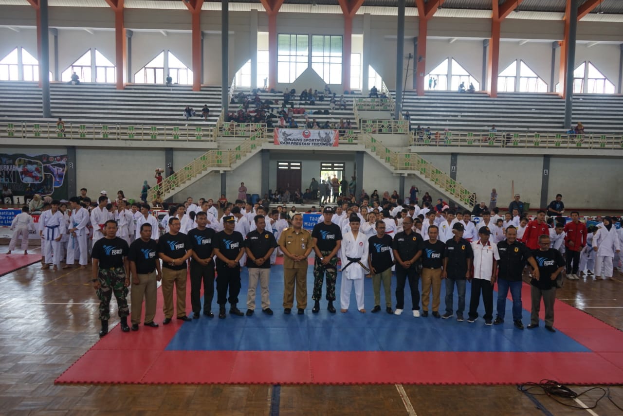262 Karateka Ikuti Kejurkab Karate Tingkat Blora