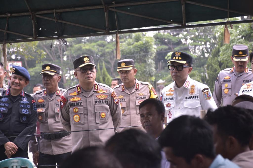 Dandim 0906/Kkr Salurkan Bantuan Traktor Pada Gapoktan