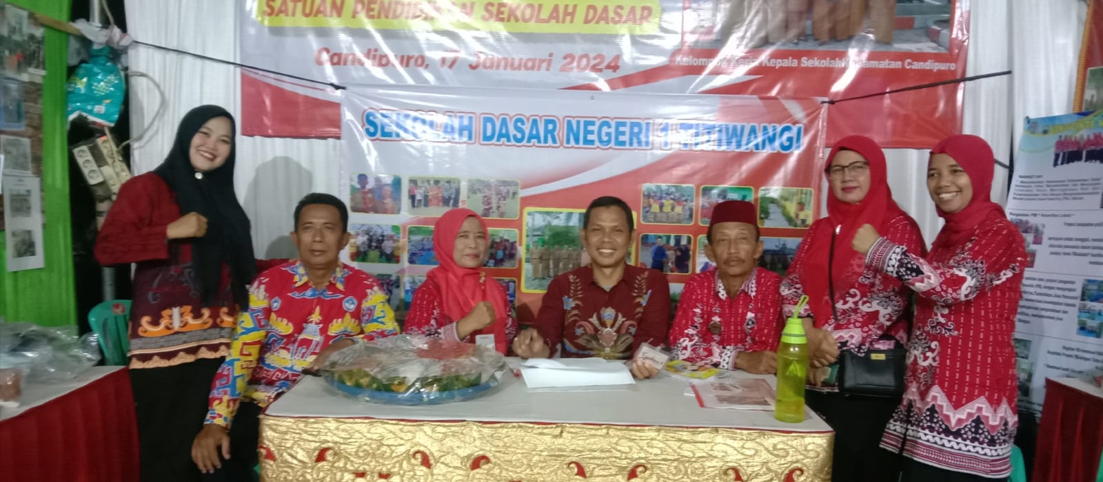 Stand UPT Pendidikan Candipuro Sediakan Berbagai Jenis Cemilan dan Jamu Tradisional