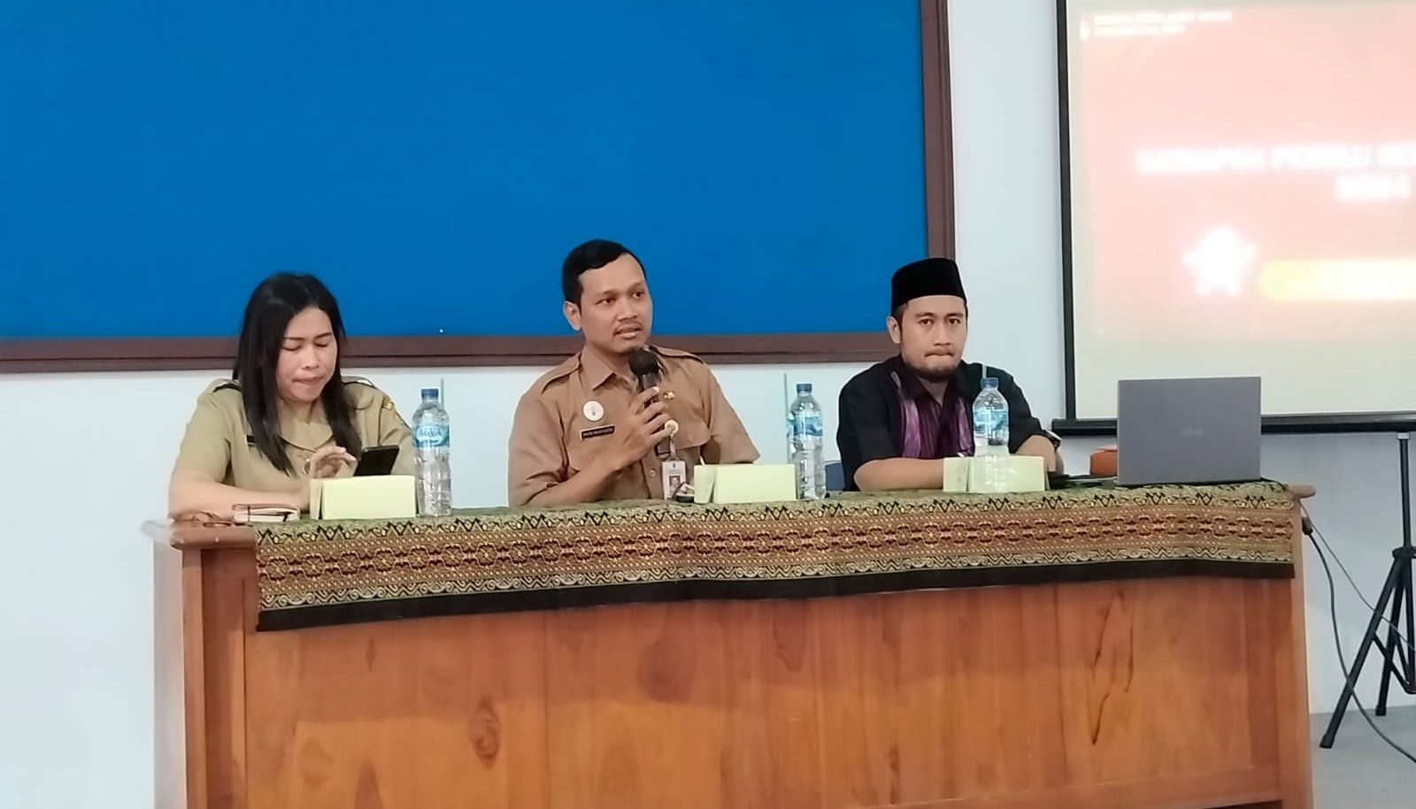Gelar FGD, Diskominfo Pati dan KPU Gandeng Awak Media Stop Berita Hoaks