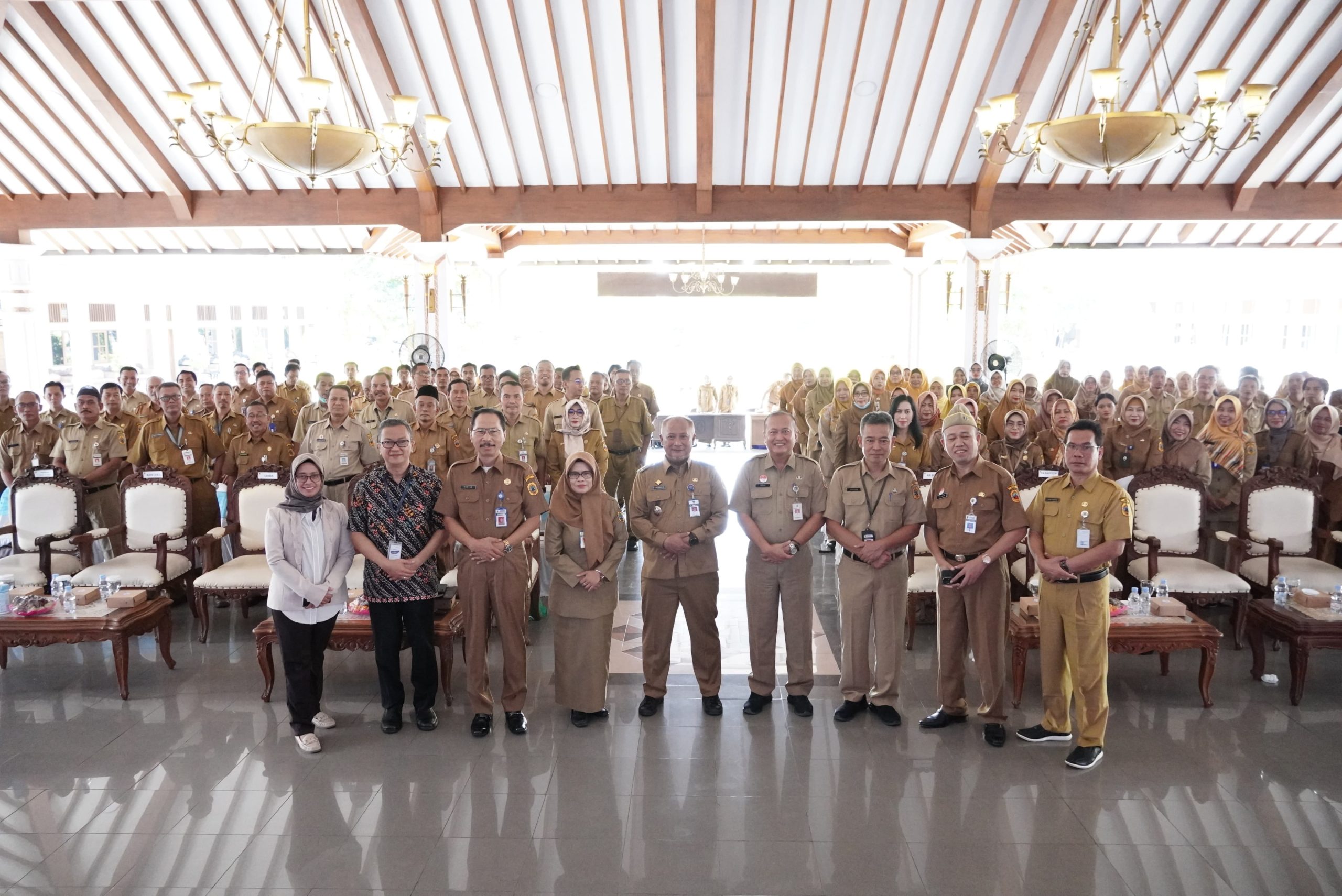 SMP Negeri se – Kabupaten Pati, Henggar Ingatkan CMS Sebagai Pengelolaan Dana BOSP