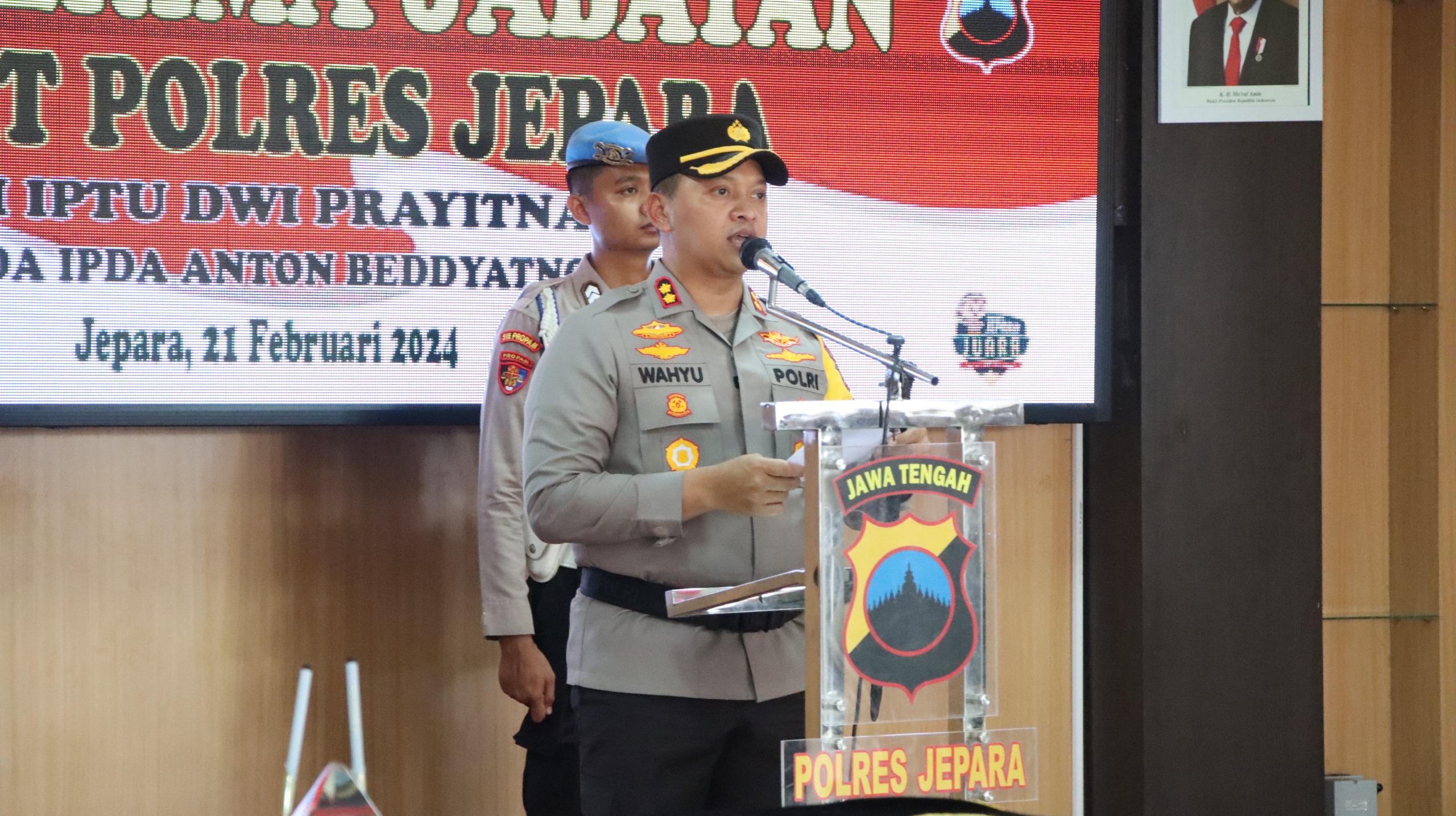 Jabatan Strategis, Kapolres Jepara Serah Terima ke Dua Personil