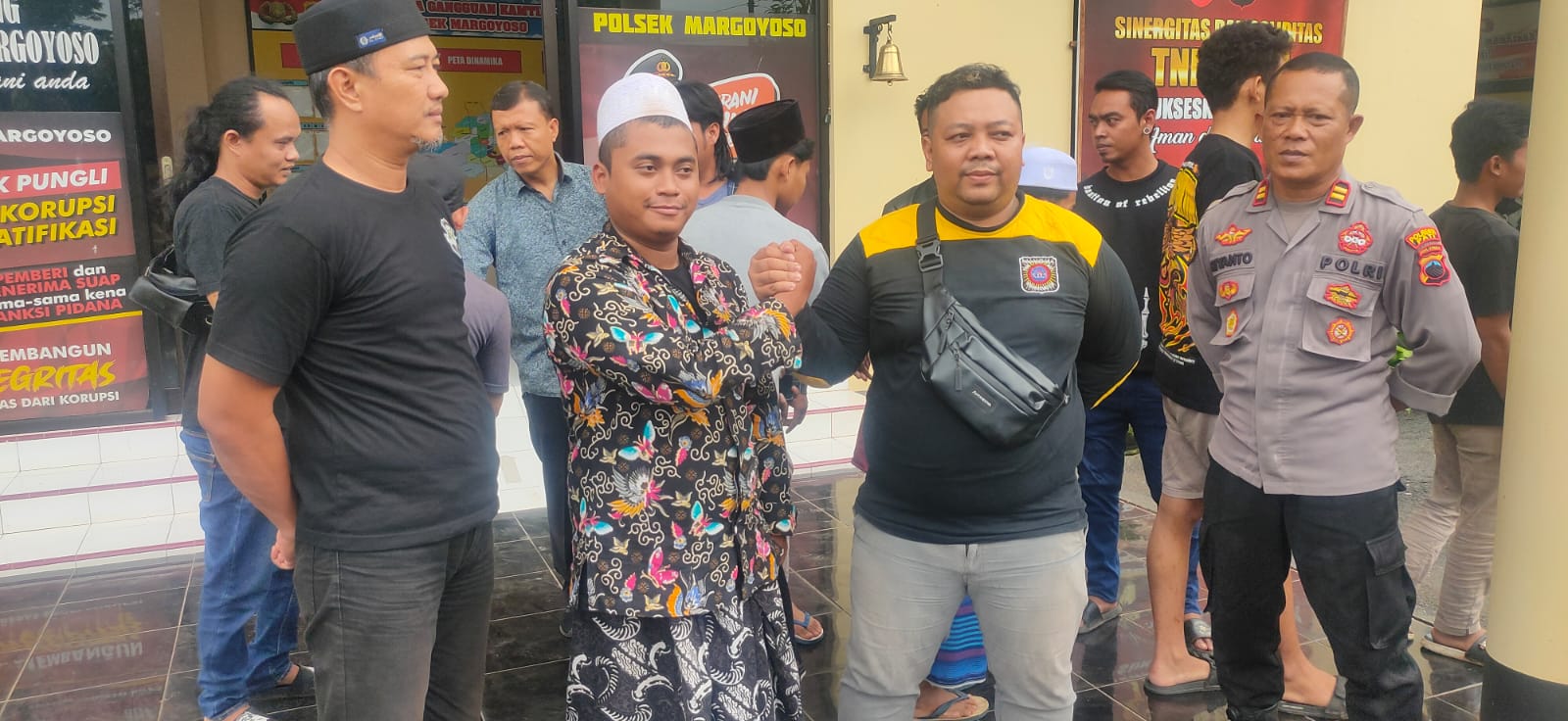 Kelompok Silat Gesekan, Akhirnya Sepakat Damai