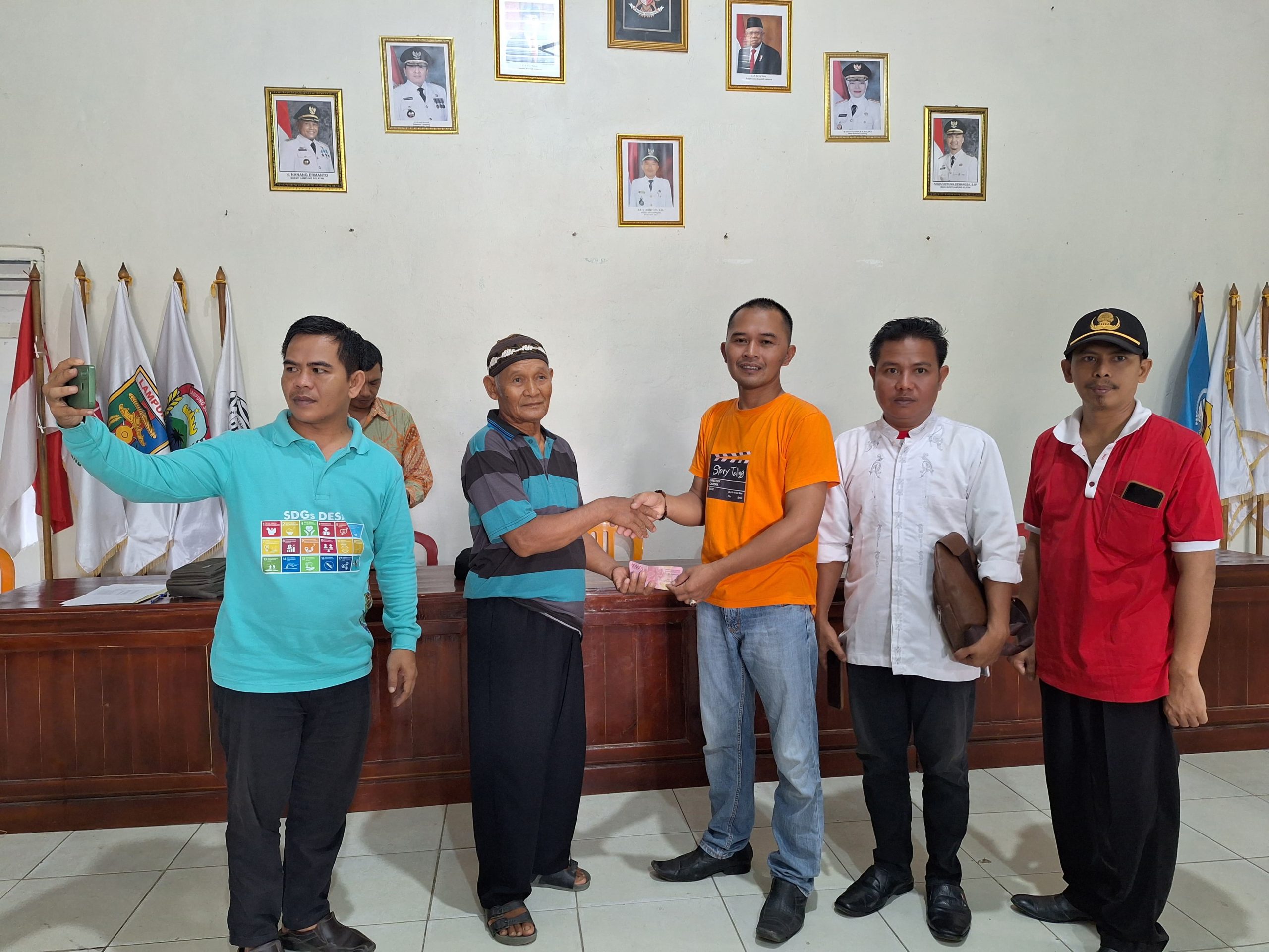 Pemdes Bumijaya Salurkan BLT DD Ta-2024  Tahap Pertama