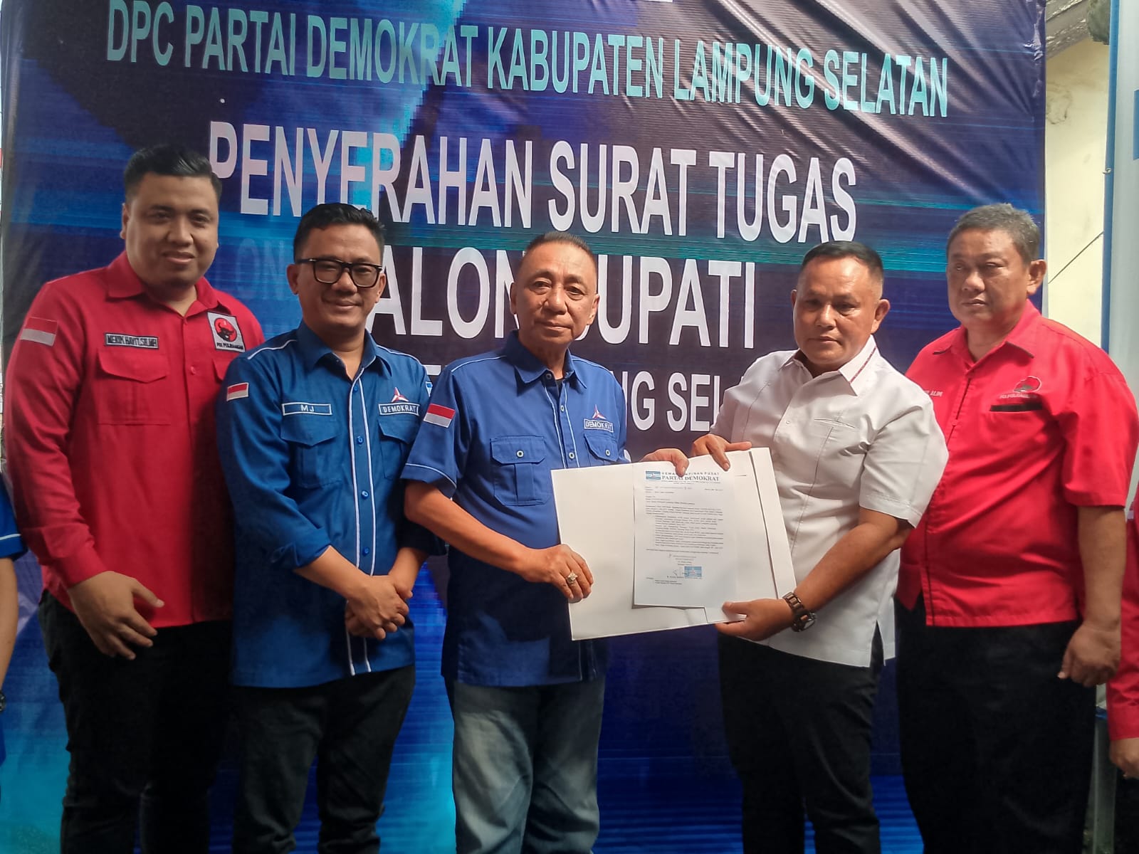 Nanang Ermanto Terima Surat Tugas Dari Demokrat