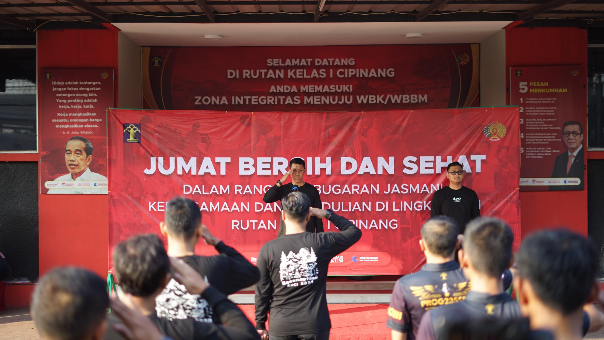 Full Senyum, Rutan Cipinang Laksanakan Jumat Bersih dan Sehat