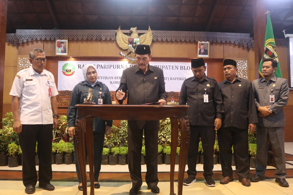 Rapat Paripurna Raperda Kabupaten Blora 2024 Disetujui DPRD Bersama Pemkab