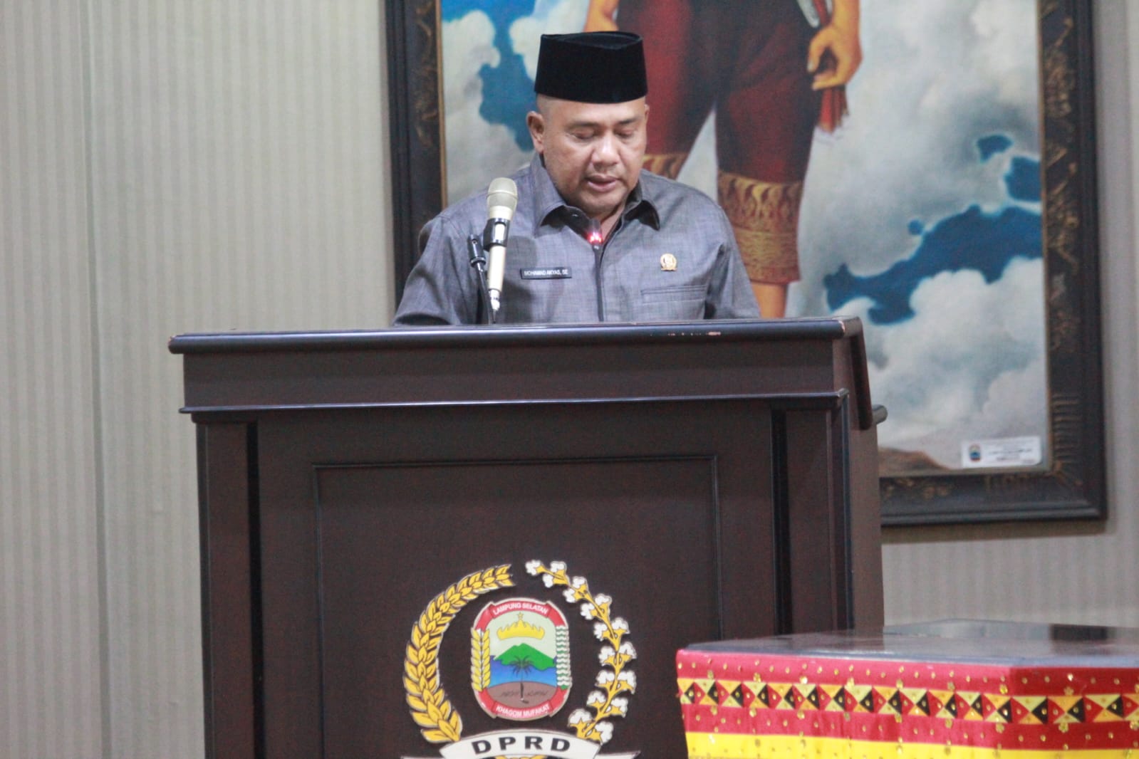 Fraksi PKS Berpantun di Akhiri Pandangan Umum