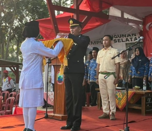 AKP Farid Riyanto di Dapuk Irup Penurunan Bendera Merah Putih di HUT Ke-79 RI