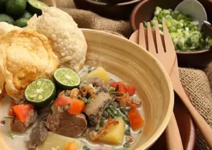 Soto Betawi Kuliner Khas Jakarta Timur yang Menggugah Selera