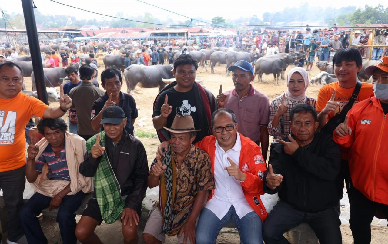 Danny Pomanto Blusukan di Pasar Bolu Rantepao