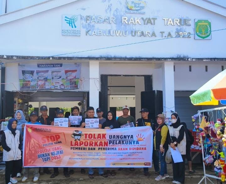 Panwaslu Sabbang Selatan: Edukasi di Pasar untuk Stop Politik Uang dan Netralitas ASN