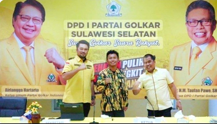 Hormati yang Tua Golkar Toraja Utara Peraih Suara Terbanyak, Legowo Serahkan Kursi Ketua DPRD kepada Hermin Sa’pang Matandung