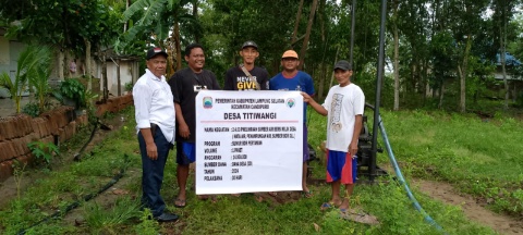 Pemdes Titiwangi Realisasikan Program Ketahanan Pangan Berupa Pembuatan Sumur Bor