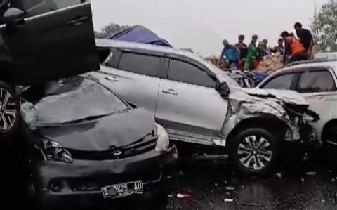 Berikut Data Sementara Korban Kecelakaan di Tol Cipularang Km 92