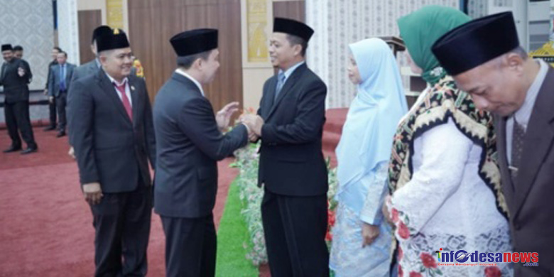 DPRD Pringsewu Gelar Paripurna Penetapan Bupati dan Wakil Terpilih Periode 2025–2030