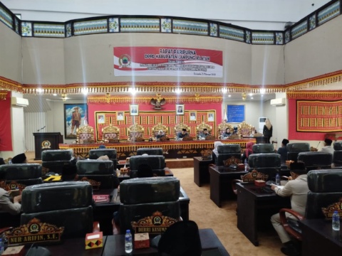 DPRD Lamsel Gelar Rapat Paripurna Pengambilan Keputusan Rancangan Peraturan Tatib