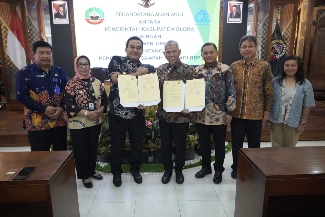 Pemkab Blora Gandeng PT. Semen Gresik Olah Sampah Menjadi Bahan Bakar RDF