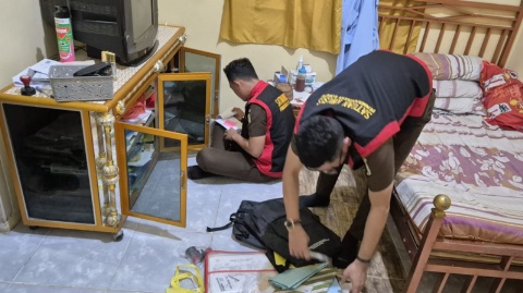 Kejari Pringsewu Geledah Kantor dan Rumah Pribadi Kepala Pekon Rejosari
