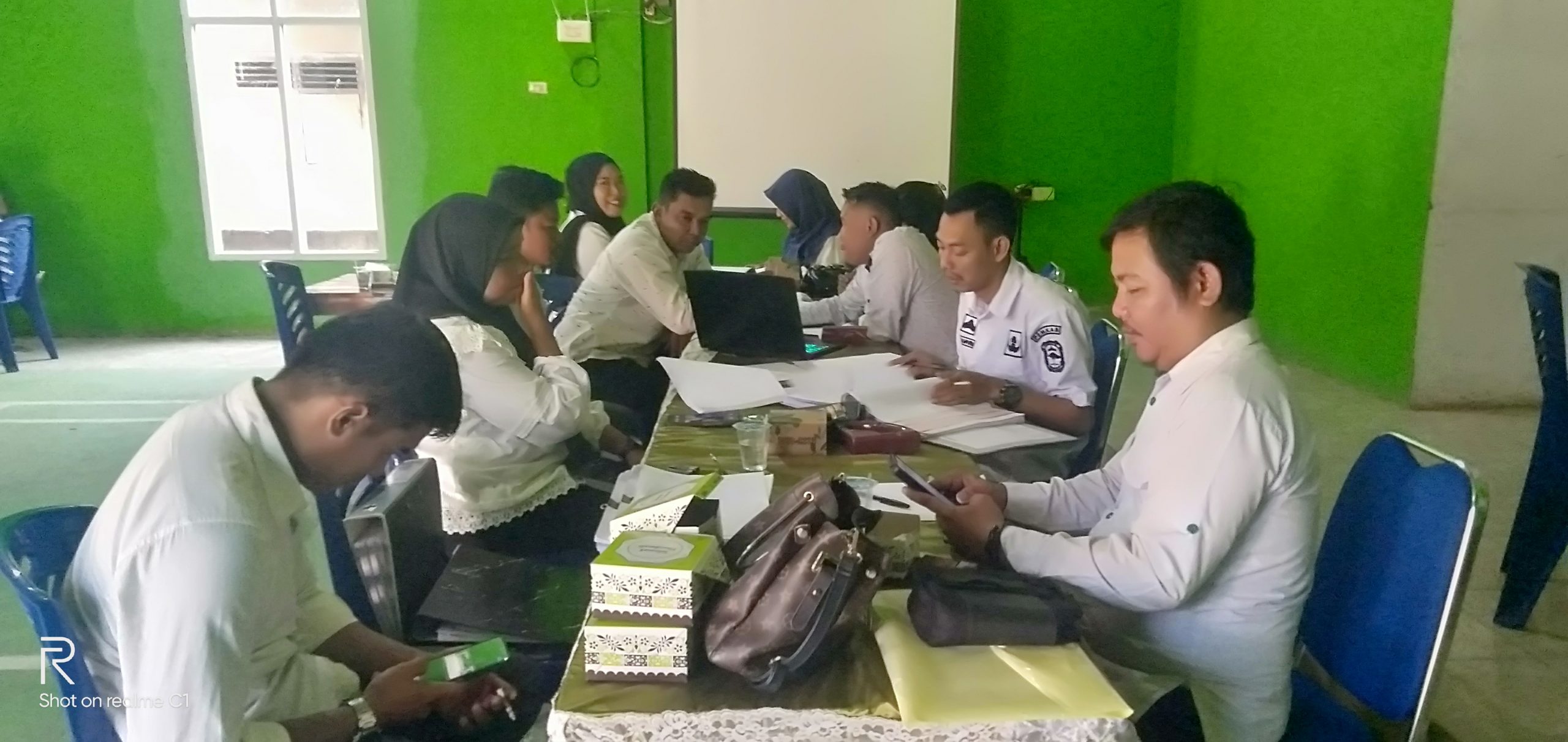 Monev Pemerintah Kecamatan Jati Agung Bersama Pemerintah Desa Gedung Agung Anggaran Dana Desa TA-2025